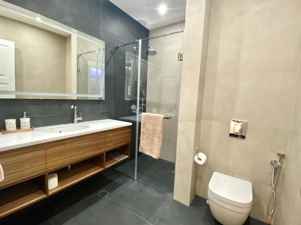 Heart Of Yerevan - City Center Luxury Apartments Εξωτερικό φωτογραφία