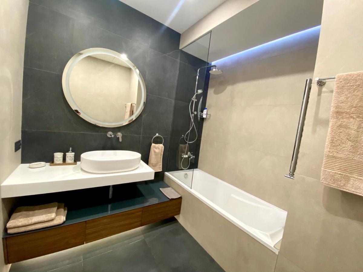 Heart Of Yerevan - City Center Luxury Apartments Εξωτερικό φωτογραφία
